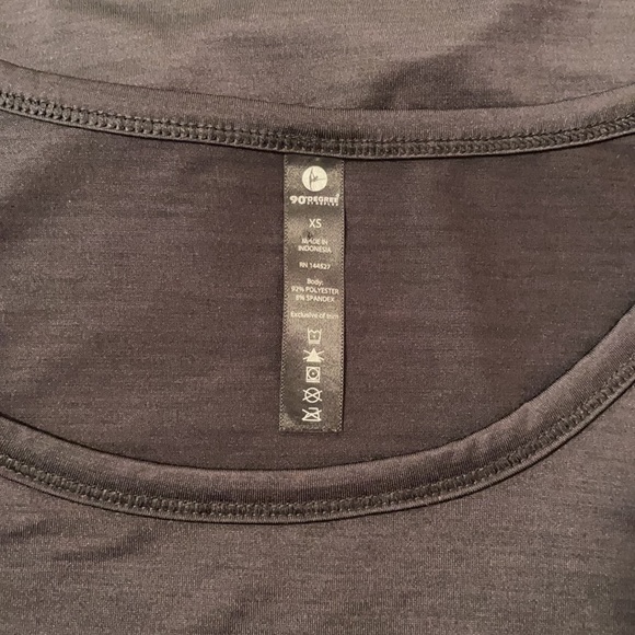 Workout Top - Picture 2 of 2